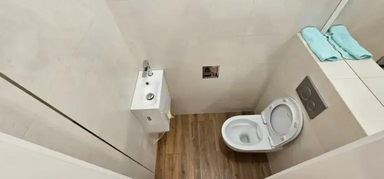 Vendég WC felújítás utáni takarítás után